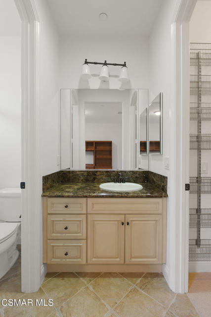 4014 Caribbean Street, Oxnard CA: https://media.crmls.org/mediaz/79d5b93e-9285-4f66-9052-fd17a0dbd66f.jpg