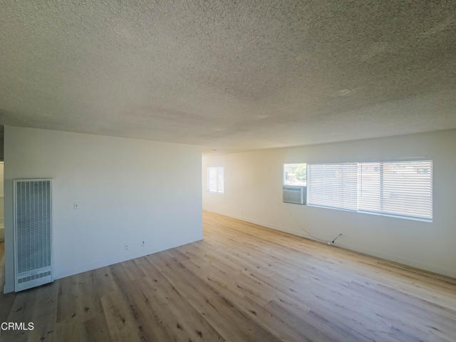 Detail Gallery Image 3 of 20 For 221 S Pine St #B,  San Gabriel,  CA 91776 - 2 Beds | 1 Baths