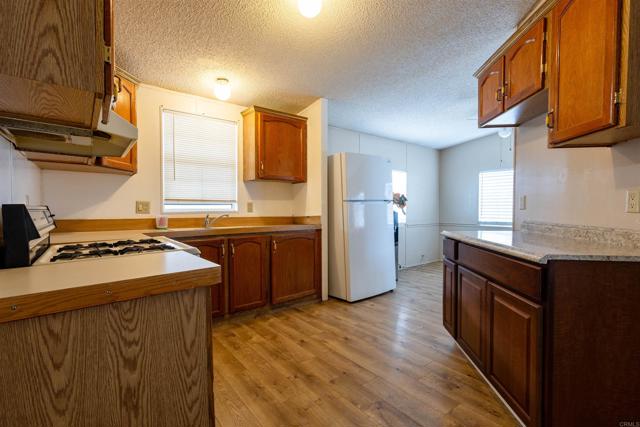 Detail Gallery Image 7 of 49 For 2151 E Pacheco Bld Spc 80,  Merced,  CA 93635 - 2 Beds | 2 Baths