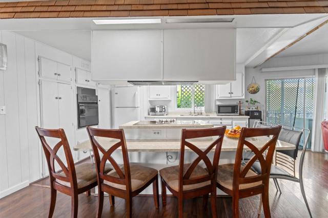 3637 Snell Avenue, San Jose CA: https://media.crmls.org/mediaz/79d8d390-b8d9-44f8-8ebc-edc9663080f9.jpg