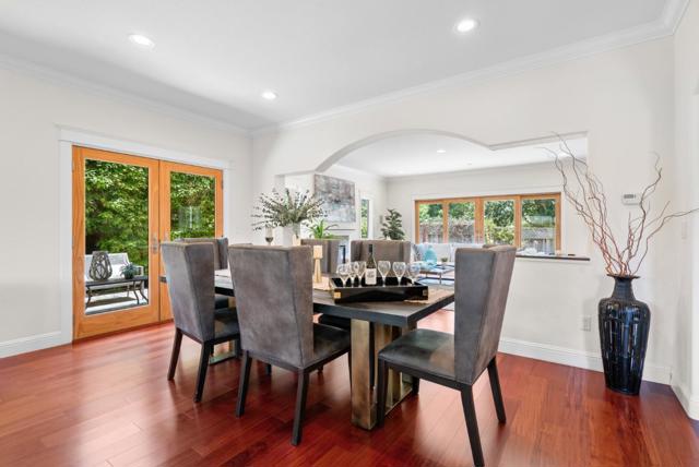 422 Mccormick Avenue, Capitola CA: https://media.crmls.org/mediaz/79d9cdcc-3d5e-4e6a-9caa-384209e1691e.jpg