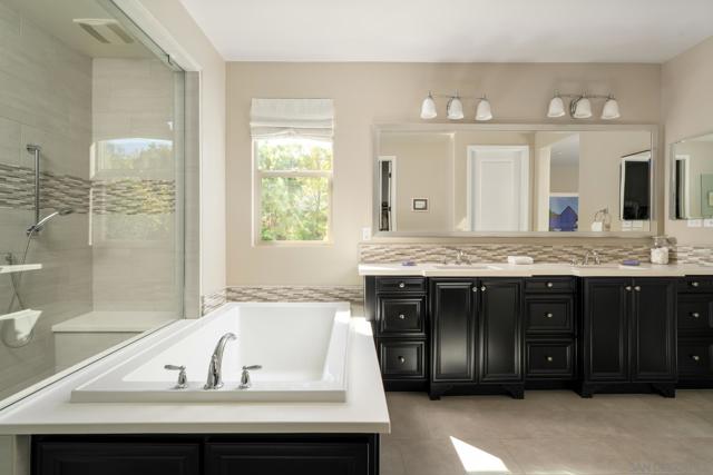 7964 Auberge Circle, San Diego CA: https://media.crmls.org/mediaz/79da036b-b774-4029-ac18-d36f9ca14c58.jpg