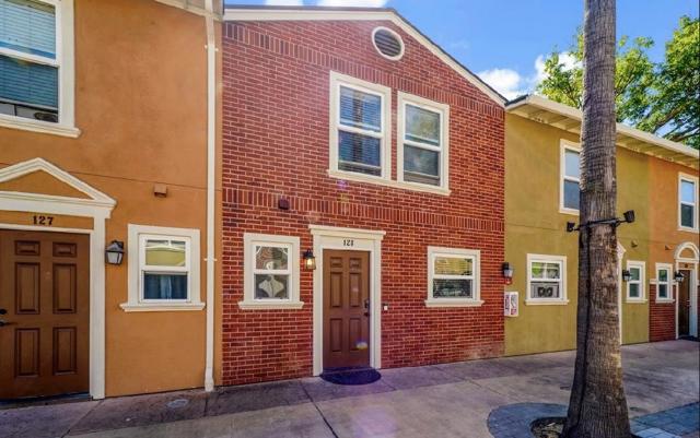 865 Carlisle Way, Sunnyvale CA: https://media.crmls.org/mediaz/79da322d-8fd7-4408-9ea1-22d40e1b61ba.jpg
