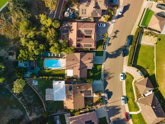 3876 Mount Albertine Avenue, San Diego CA: https://media.crmls.org/mediaz/79db01c8-4e81-42ff-b5ad-f69f3f34a521.jpg