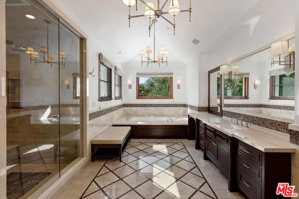 MLS #26858295 image #29