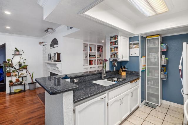 4184 33rd St, San Diego CA: https://media.crmls.org/mediaz/79dd470c-12b8-4965-a9ee-ed98de686355.jpg