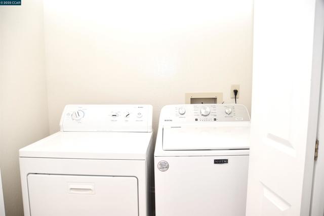 491 Camelback Rd, Pleasant Hill CA: https://media.crmls.org/mediaz/79df28f4-967d-419e-80db-0f2de3fc025d.jpg