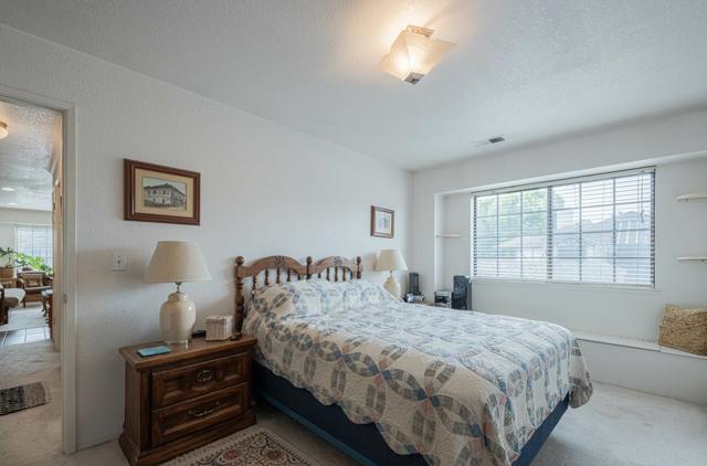 1051 Riker Street, Salinas CA: https://media.crmls.org/mediaz/79dfd74b-0bbe-4039-9adc-d9dd73cf158a.jpg