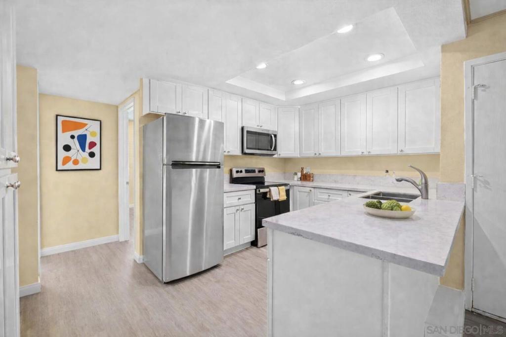 475 Midway - photo 2