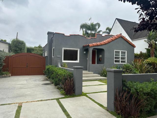 3860 Minerva Avenue, Los Angeles CA: https://media.crmls.org/mediaz/79e09dc1-8592-4300-b9bd-a1b6545c5ce1.jpg