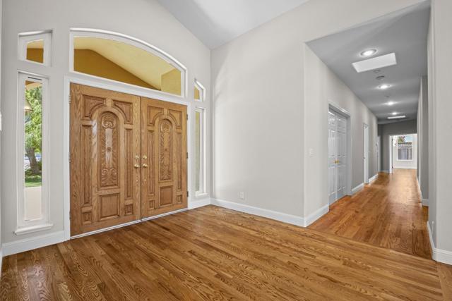 12320 Highland Estates Lane, San Martin CA: https://media.crmls.org/mediaz/79e12e8d-744c-4780-a685-f26148603356.jpg