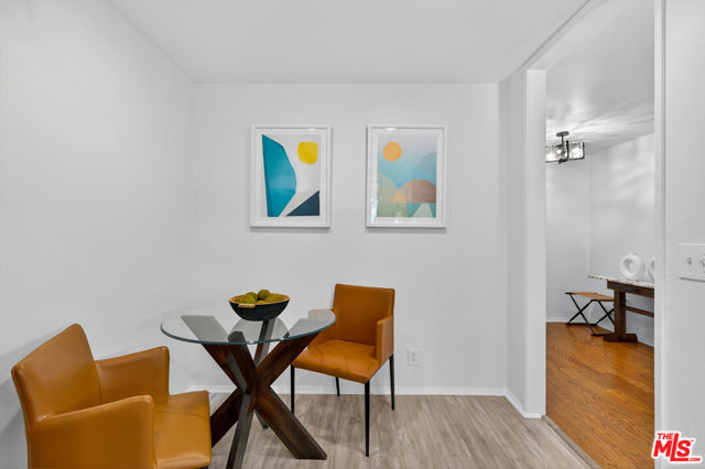 311 Bora Bora Way, Marina del Rey CA: https://media.crmls.org/mediaz/79e1ea68-dcb8-4135-8ee7-223959f9178a.jpg