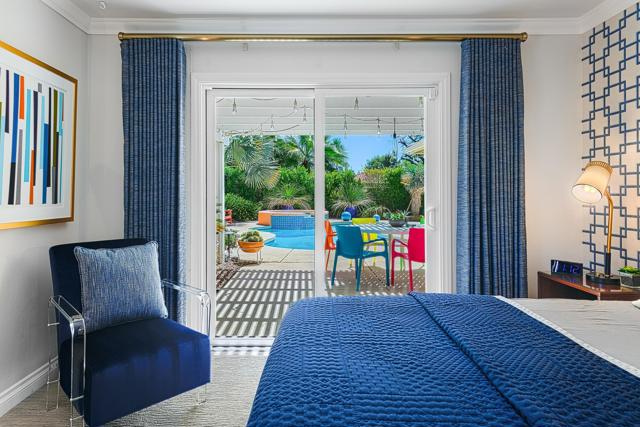 1360 E Vista Chino, Palm Springs CA: https://media.crmls.org/mediaz/79e2648a-6fbd-4495-97ae-94a833b617ca.jpg