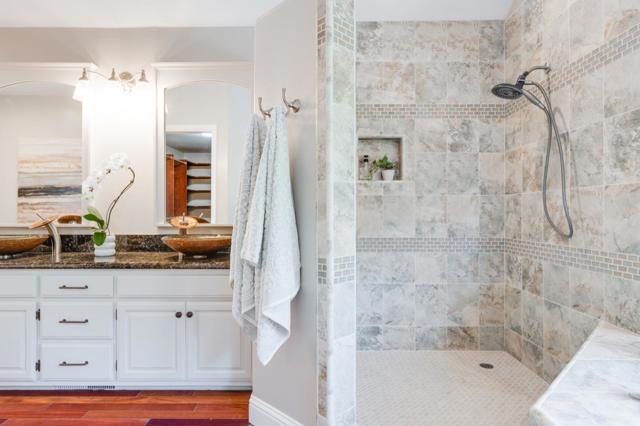 3785 Glen Haven Road, Soquel CA: https://media.crmls.org/mediaz/79e3d1e1-9273-4cce-84f0-61559b7fcd2c.jpg
