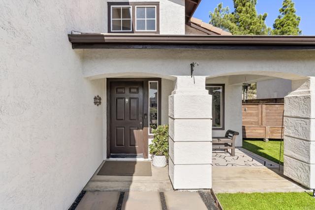 Detail Gallery Image 6 of 46 For 2225 Baxter Canyon Dr, Vista,  CA 92081 - 3 Beds | 2/1 Baths