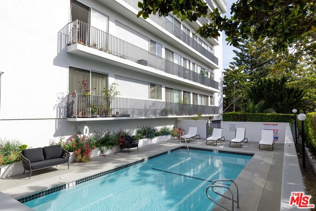 220 SAN VICENTE Boulevard, 609 photo 2
