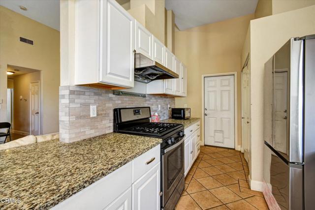 7434 Nye Drive, Highland CA: https://media.crmls.org/mediaz/79e564a0-595a-40e1-abe0-a56d9c3baa23.jpg