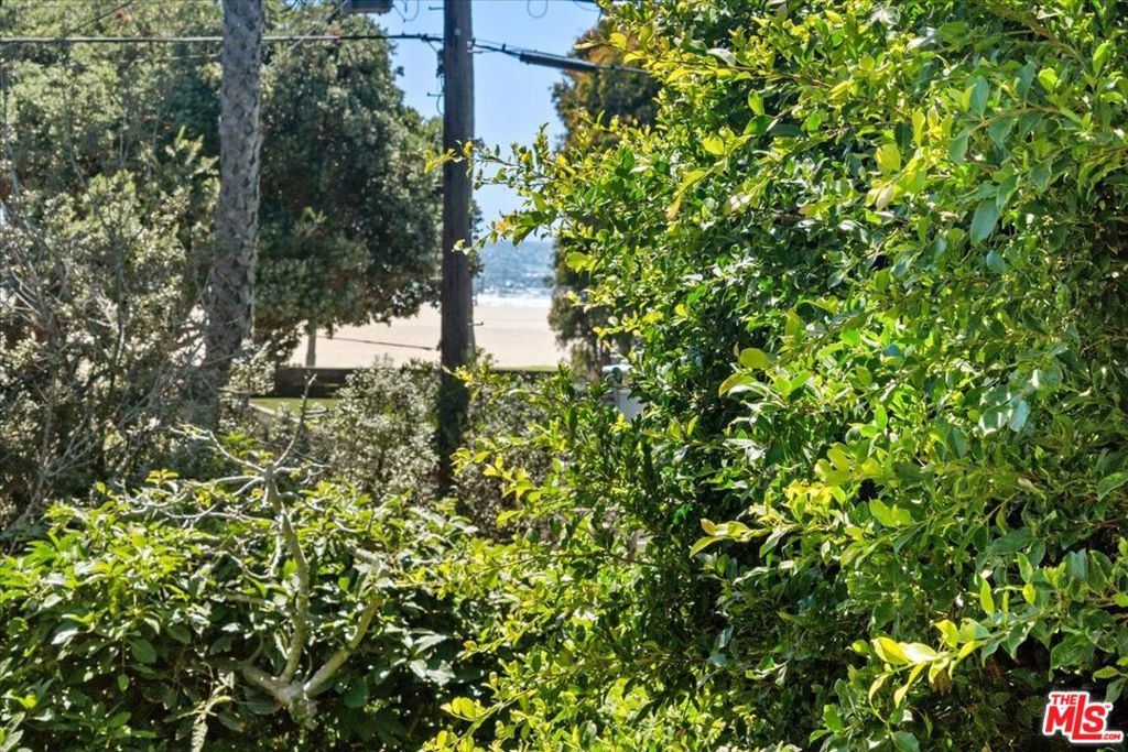 MLS #26843935 image #31