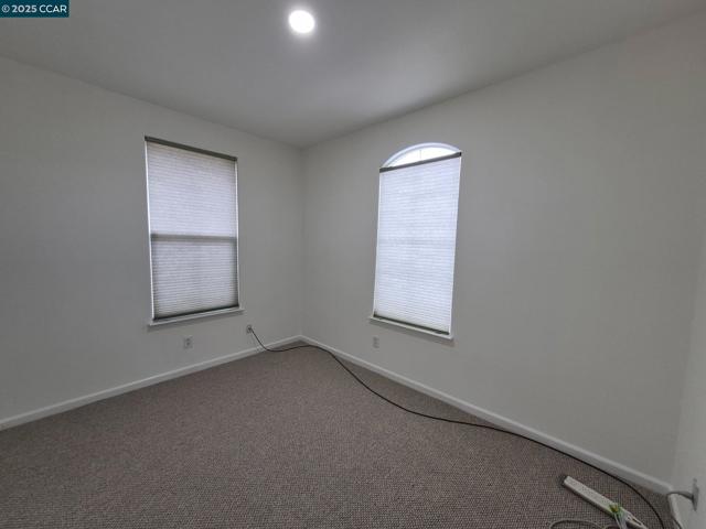 1870 Zurlo Way, Sacramento CA: https://media.crmls.org/mediaz/79e5afe8-b034-41c5-95c3-e0a4577f4df9.jpg