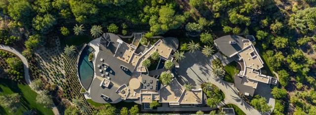 81105 Columbus Way, La Quinta CA: https://media.crmls.org/mediaz/79e805d6-ce10-4fe1-8aae-aaf555020550.jpg