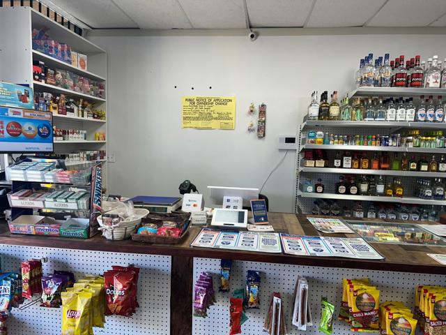 5882 5882 Mowry School Road, Newark CA: https://media.crmls.org/mediaz/79e8db22-715e-4a12-abe3-66d90cd85b26.jpg