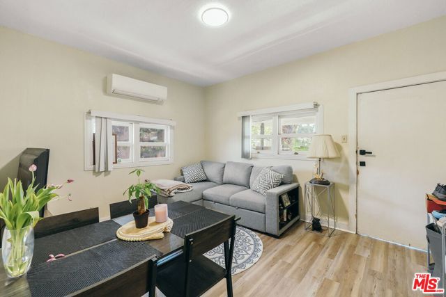 503 E Truslow Avenue, Fullerton CA: https://media.crmls.org/mediaz/79ea2957-54de-40e7-8c21-7eb5b6726232.jpg