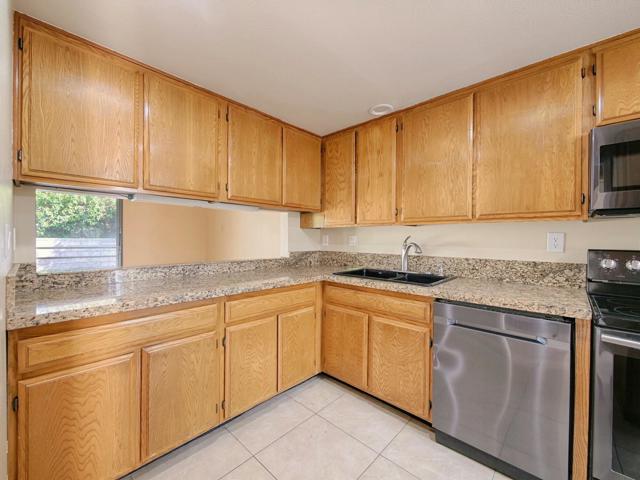 70100 Mirage Cove Drive, Rancho Mirage CA: https://media.crmls.org/mediaz/79ea9129-934e-4c29-89dd-a4a503686178.jpg