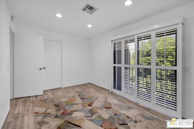 Image 30 of 64 For 31200 Landau Boulevard 1608