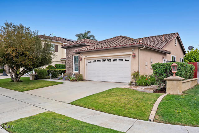 1728 Via Pajaro, Camarillo CA: https://media.crmls.org/mediaz/79ee6116-e655-4fe3-84e0-a1824cc461d6.jpg