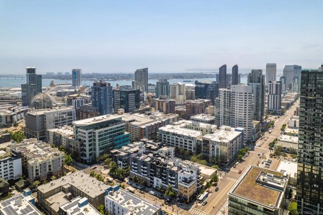 550 Park Blvd, San Diego, California 92101, 2 Bedrooms Bedrooms, ,2 BathroomsBathrooms,Condominium,For Sale,Park Blvd,250018142SD