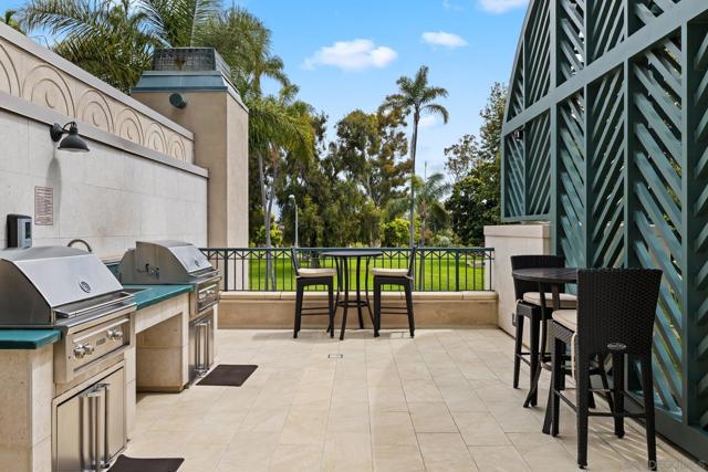 2500 6th Ave, San Diego CA: https://media.crmls.org/mediaz/79eeac89-0078-4b8c-adbe-3d37d8c75825.jpg
