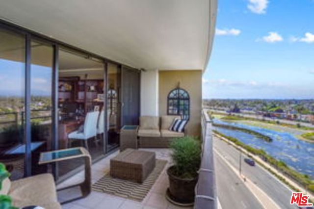 4316 Marina City Drive, 529 photo 6