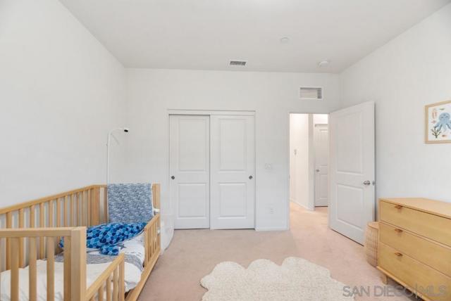 1569 Wildgrove Way, Vista CA: https://media.crmls.org/mediaz/79f02d65-1c67-415a-8194-f2fda9e45653.jpg