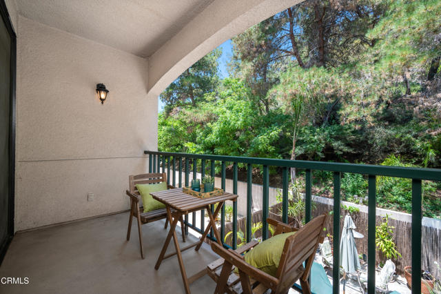 Detail Gallery Image 27 of 35 For 4200 via Arbolada #207,  Los Angeles,  CA 90042 - 2 Beds | 1 Baths