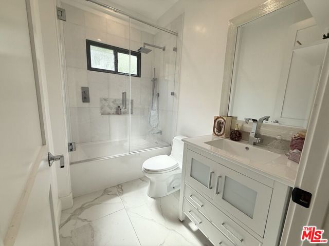 2205 Via La Brea, Palos Verdes Estates, California 90274, 4 Bedrooms Bedrooms, ,4 BathroomsBathrooms,Residential,For Sale,Via La Brea,25601627