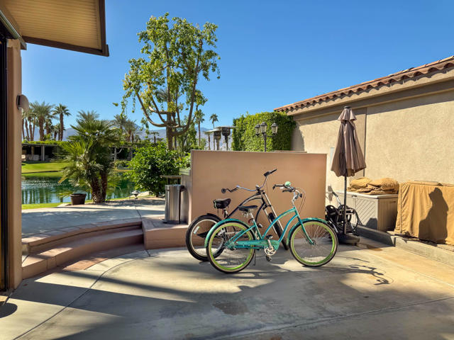 80394 Avenue 48, Indio CA: https://media.crmls.org/mediaz/79f1c9c9-f485-4f6a-befb-82f44ce431fe.jpg