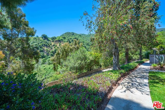 Drew Fenton | 1289 Palisades Drive Pacific Palisades CA | MLS: 6695889