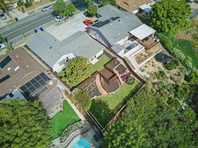 4471 Moraga Avenue, San Diego CA: https://media.crmls.org/mediaz/79f24729-17ad-4732-87e4-447e57313c4a.jpg