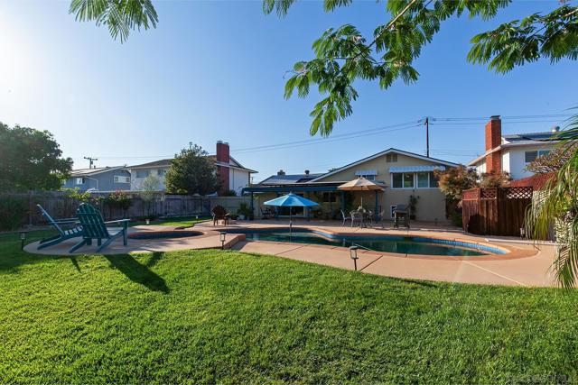 7783 Blue Lake Dr, San Diego CA: https://media.crmls.org/mediaz/79f26a9f-b728-4672-88c3-73e9dcbeb7bd.jpg