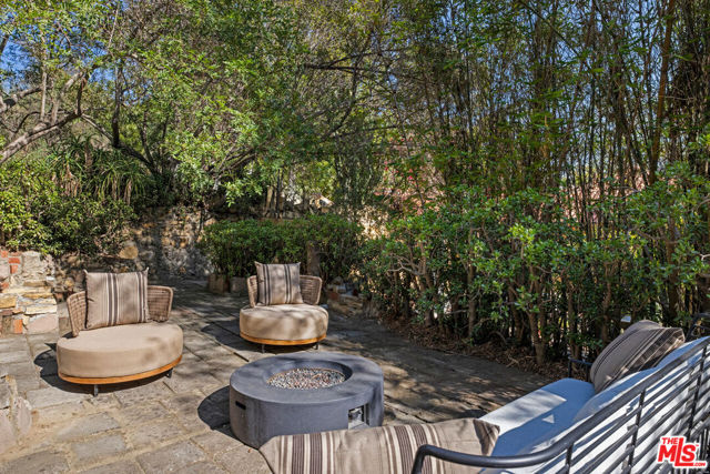 540 Mount Washington Drive, Los Angeles CA: https://media.crmls.org/mediaz/79f303b1-8545-4904-9d85-781ae520af04.jpg