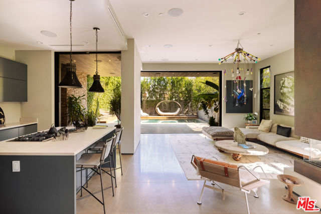 366 Huntley Drive, West Hollywood CA: https://media.crmls.org/mediaz/79f3056b-17cb-4b35-91f1-621835c67ea1.jpg