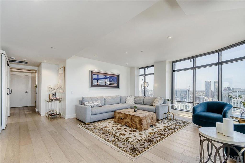 200 Harbor Drive - photo 4