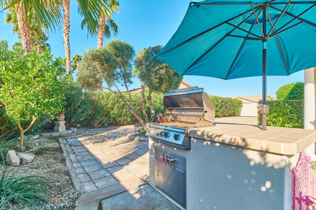81145 Aurora Avenue, Indio CA: https://media.crmls.org/mediaz/79f393ce-26c8-4a14-8183-4c09542212e7.jpg