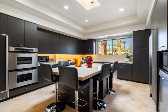 16 Judd Terrace, Rancho Mirage CA: https://media.crmls.org/mediaz/79f3b495-06ca-45fc-a1e9-32abc06b918d.jpg