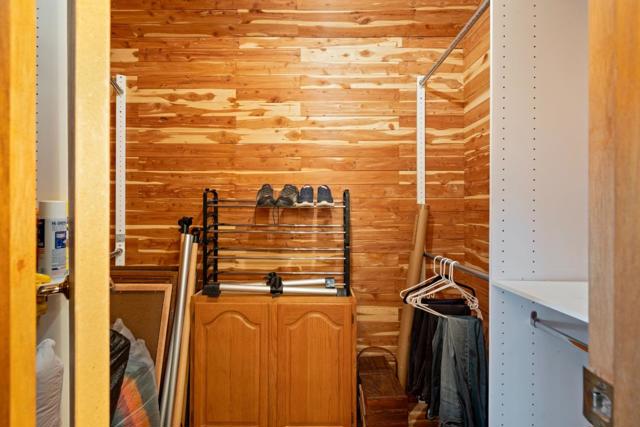 20101 Panoche Road, Paicines CA: https://media.crmls.org/mediaz/79f3c1bb-6a06-4515-ad0b-06409f5ac26b.jpg