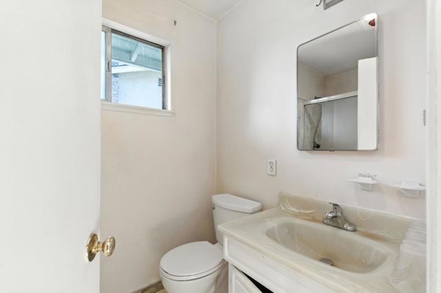 4887 Pepperwood Way, San Jose CA: https://media.crmls.org/mediaz/79f4982a-120a-4516-87d1-184d0da667da.jpg