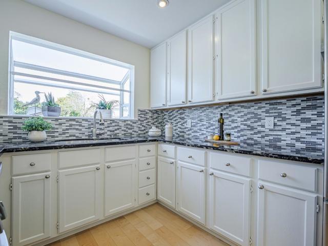 1331 Leila Court, Santa Cruz CA: https://media.crmls.org/mediaz/79f4df08-d993-4bfc-9ec4-9344cae82a22.jpg