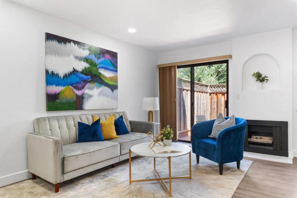 433 W Rincon Avenue #H