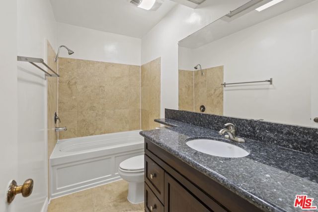 1033 6TH Street, 303 photo 6