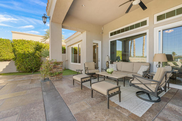 50605 Verano Drive, La Quinta CA: https://media.crmls.org/mediaz/79f64dc0-f735-4c46-9a8b-d1b13d26a11d.jpg